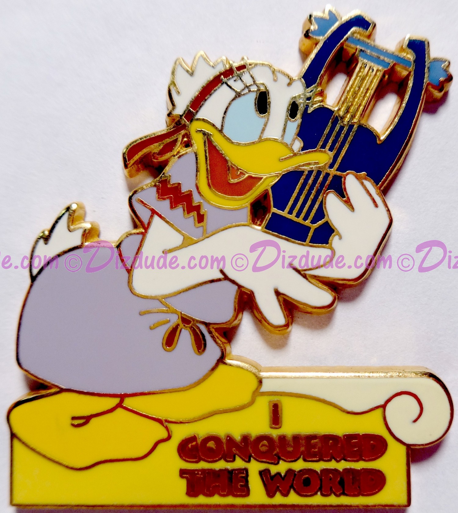 Walt Disney World - I Conquered The World Pin Pursuit – Daisy © Dizdude.com