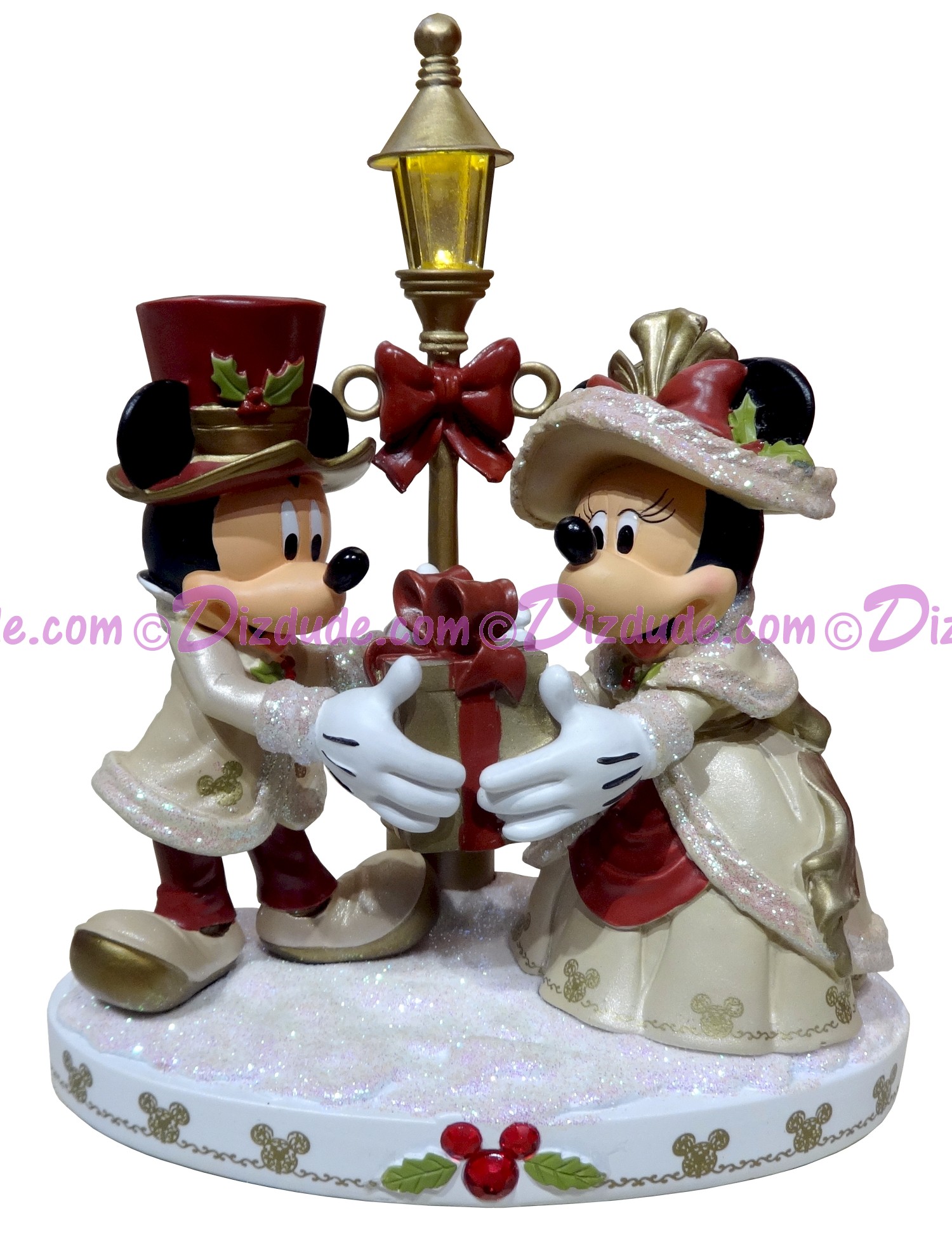 Disney Light Up Victorian Mickey and Minnie Christmas Figure © Dizdude.com